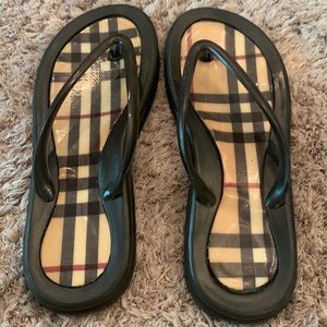 Black and Plaid Rubber Flip Flop Sandals